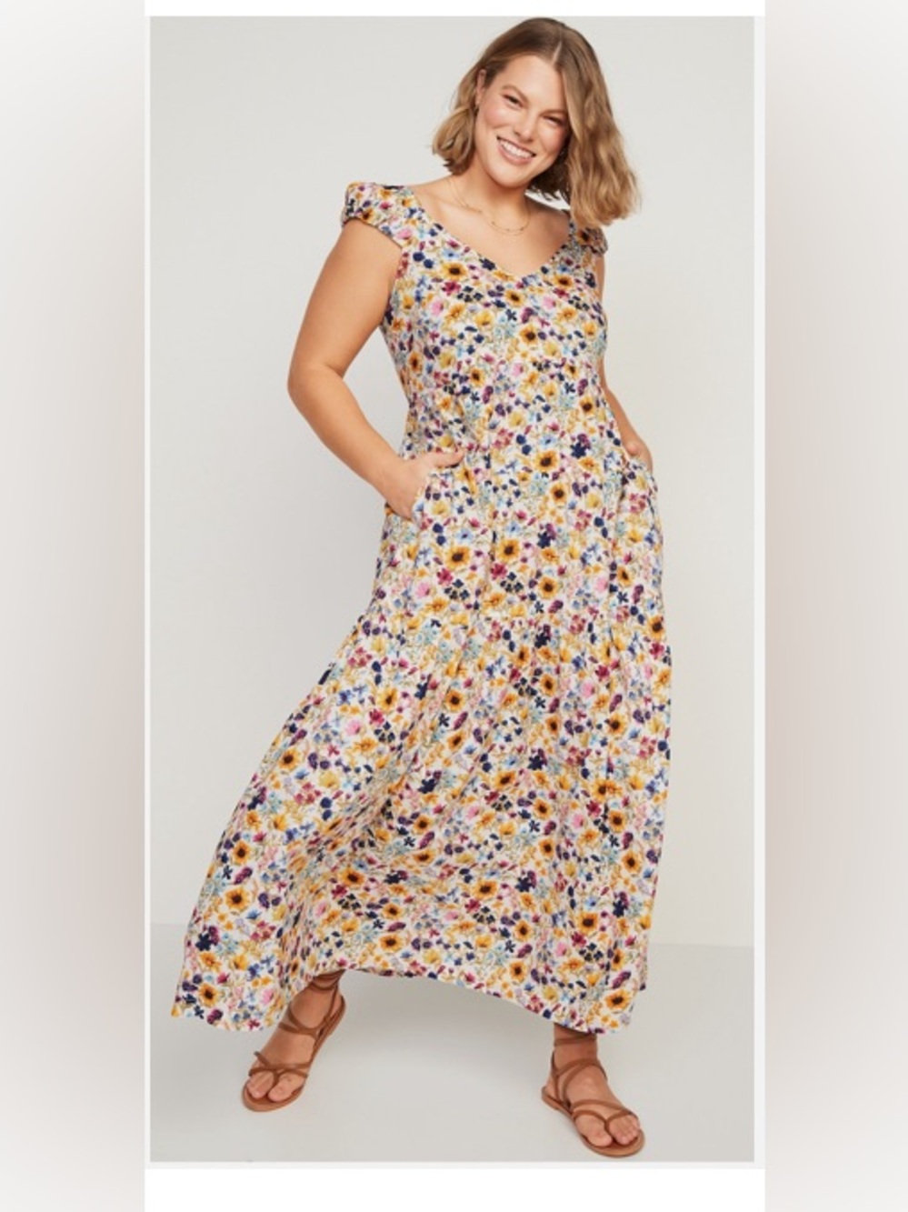 Old Navy Wildflower Floral Tiered Cap Sleeve Fit Flare All Day Maxi Dress Size M